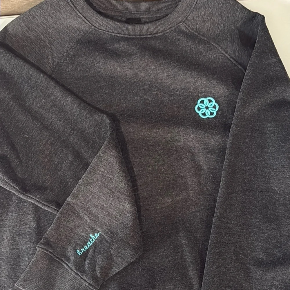 [Apple] EUC Employee Only Mindful Minute Challenge Sweater